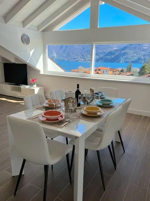Apt. Aries - Penthouse Menaggio location