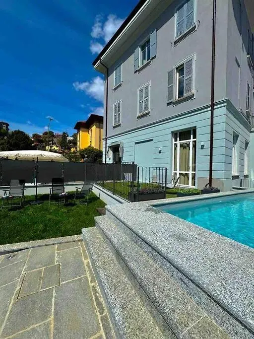 Apt. Aries - Penthouse Menaggio 0*,  Itálie