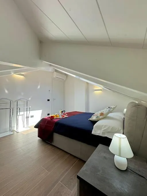 Apt. Aries - Penthouse Menaggio Appartement